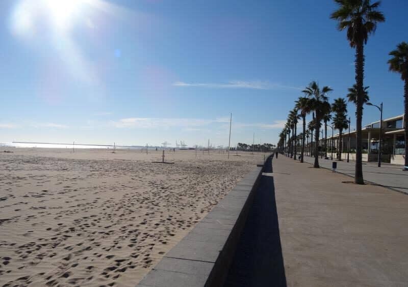 Paseo_playa_de_la_patacona