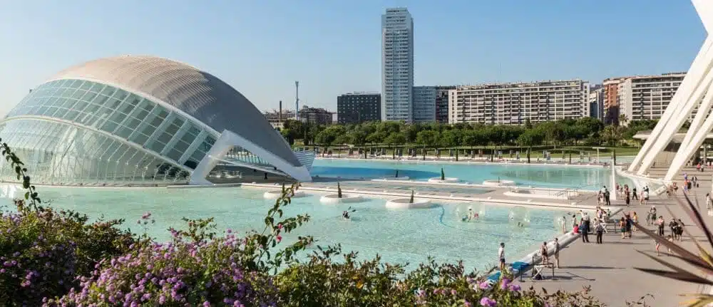 So you want to live in valencia?