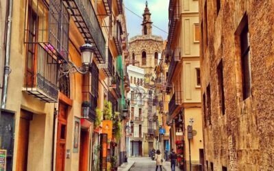 Choosing the best neighborhoods for professionals in valencia
